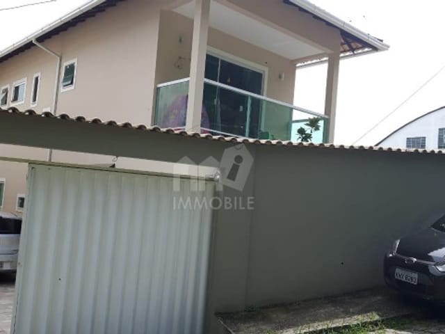 Casa com 117m², à venda, no bairro Bingen em Petrópolis