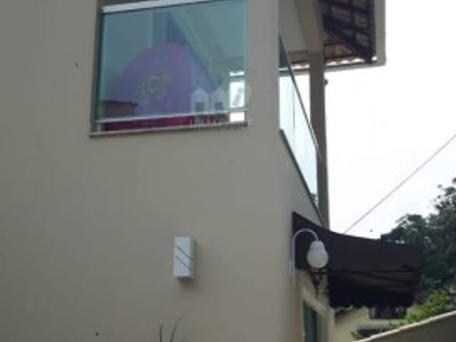 Casa com 117m², à venda, no bairro Bingen em Petrópolis