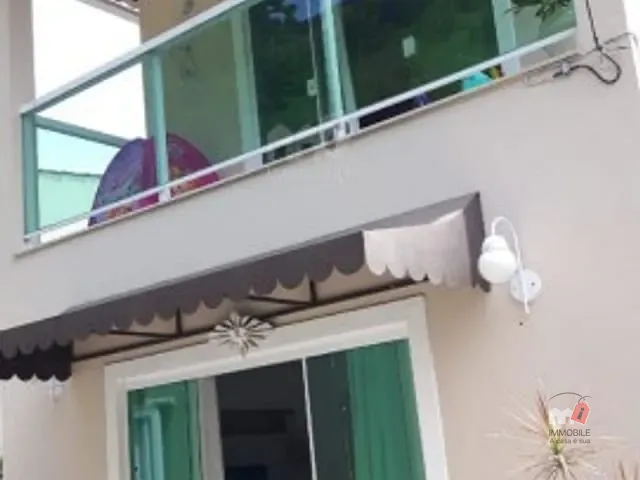 Casa com 117m², à venda, no bairro Bingen em Petrópolis