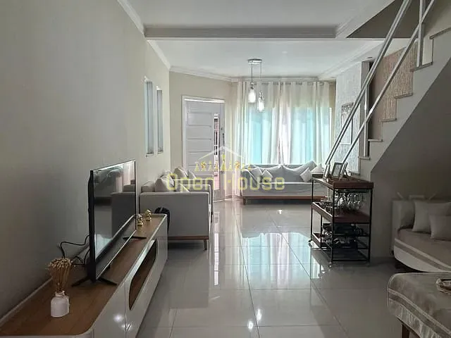 Casa com 158m² 3 quartos e 3 banheiros, à venda, no bairro Aero Clube em Volta Redonda