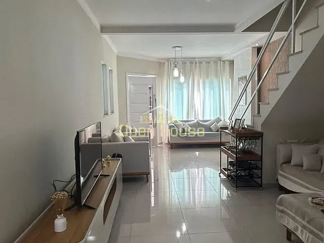 Casa com 158m² 3 quartos e 3 banheiros, à venda, no bairro Aero Clube em Volta Redonda