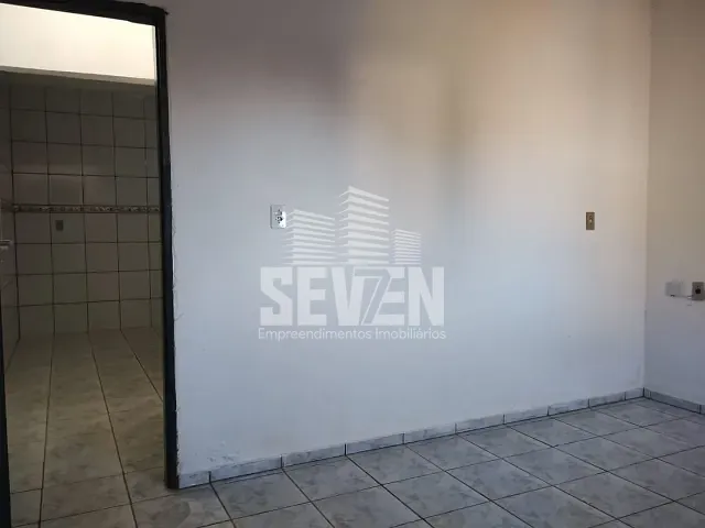 Casa com 252m² 1 quarto e 1 banheiro, à venda, no bairro Vila Industrial em Bauru