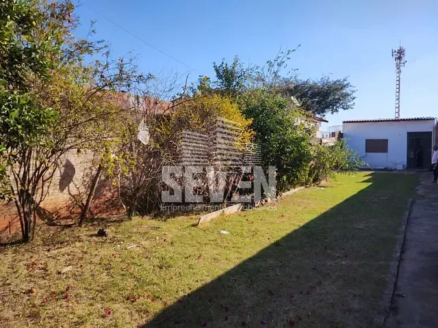 Casa com 252m² 1 quarto e 1 banheiro, à venda, no bairro Vila Industrial em Bauru