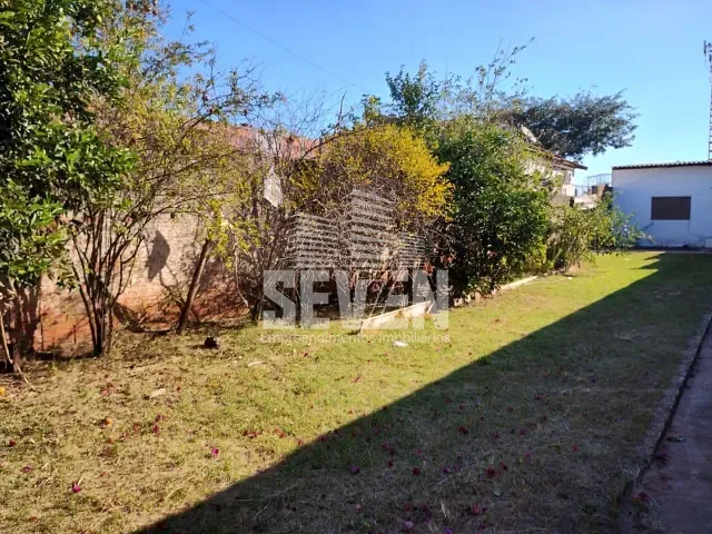 Casa com 252m² 1 quarto e 1 banheiro, à venda, no bairro Vila Industrial em Bauru