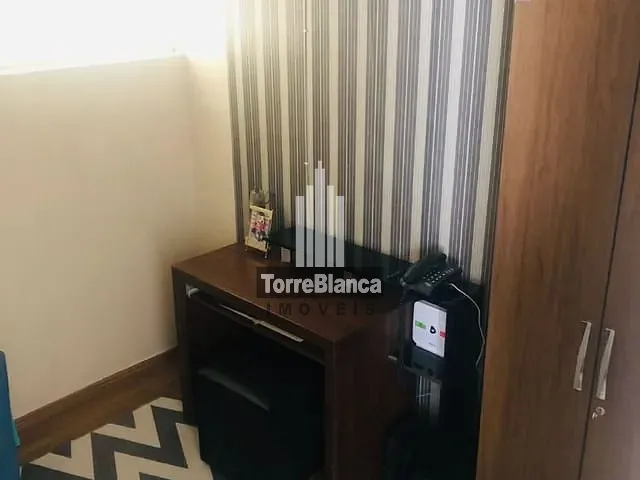 Casa com 288m² 2 quartos e 2 banheiros, à venda, no bairro Uvaranas em Ponta Grossa