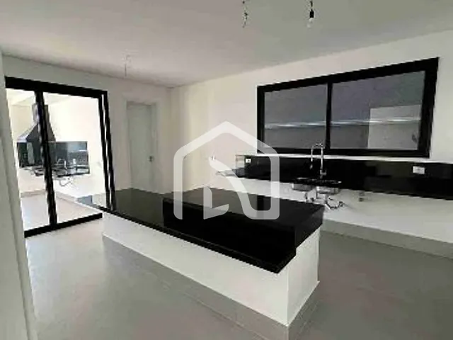 Casa com 480m² 4 quartos e 5 banheiros, à venda, no bairro Alphaville em Santana de Parnaíba