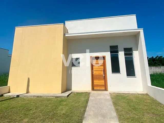 Casa 2 quartos e 2 banheiros, à venda, no bairro Quiririm em Taubaté