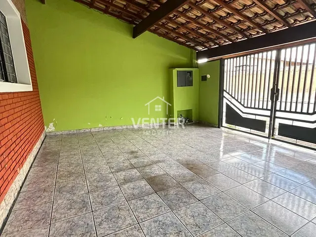 Casa com 125m² 2 quartos e 1 banheiro, para alugar, no bairro Parque São Luís em Taubaté