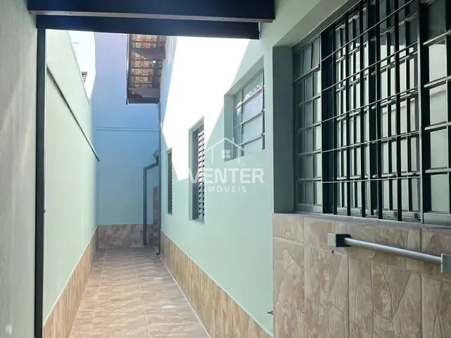 Casa com 125m² 2 quartos e 1 banheiro, para alugar, no bairro Parque São Luís em Taubaté