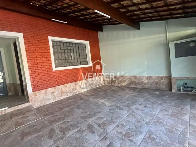 Casa com 125m² 2 quartos e 1 banheiro, para alugar, no bairro Parque São Luís em Taubaté