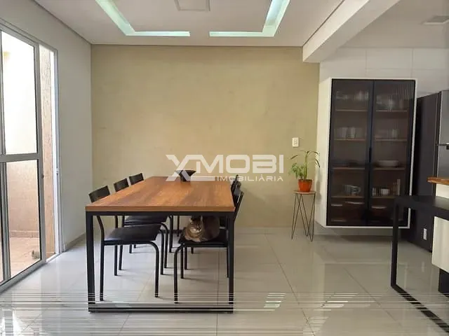 Casa 3 quartos e 2 banheiros, à venda, no bairro Jardim Danúbio em Jundiaí