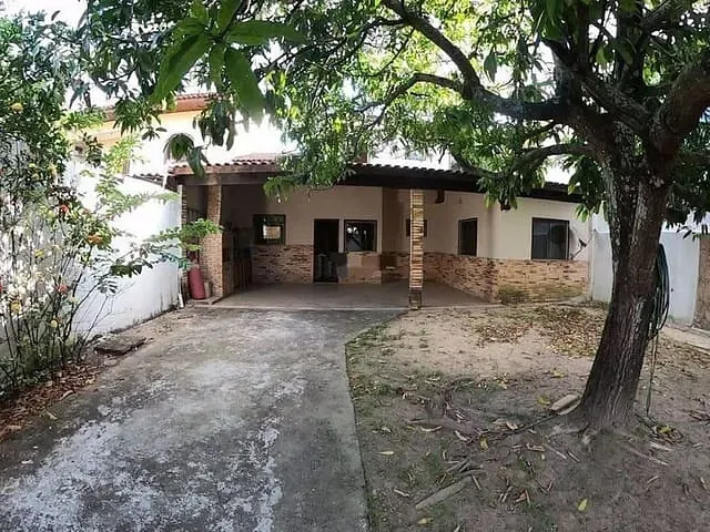 Casa com 180m² 3 quartos e 2 banheiros, à venda, no bairro Parque Julião Nogueira em Campos dos Goytacazes