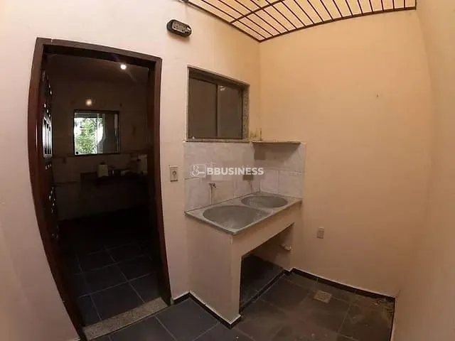 Casa com 180m² 3 quartos e 2 banheiros, à venda, no bairro Parque Julião Nogueira em Campos dos Goytacazes
