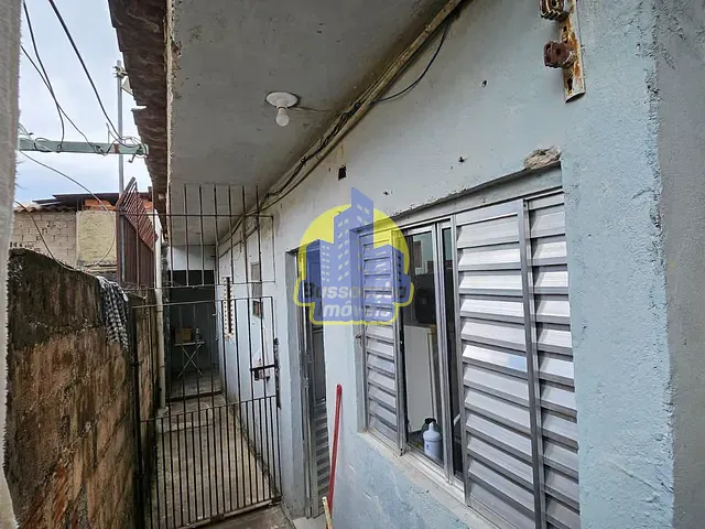 Casa com 250m², à venda, no bairro Quitaúna em Osasco