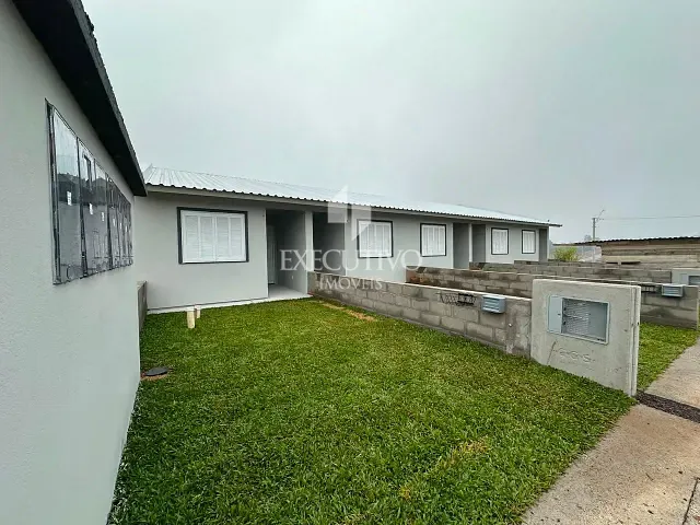 Casa 2 quartos e 2 banheiros, à venda, no bairro Medianeira em Arroio do Meio