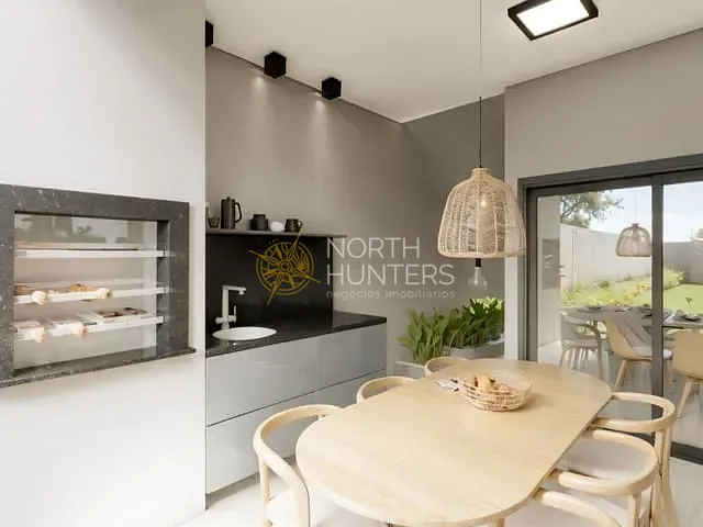 Casa com 138m² 2 quartos e 3 banheiros, à venda, no bairro Guanabara em Joinville