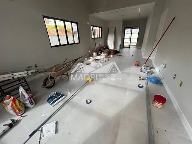 Casa 3 quartos e 1 banheiro, à venda, no bairro São Sebastião em Palhoça