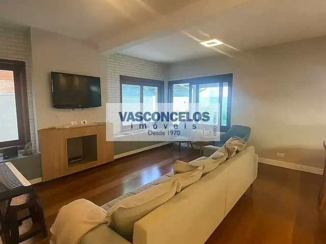 Casa com 360m² 3 quartos e 3 banheiros, à venda, no bairro Jardim das Colinas em São José Dos Campos