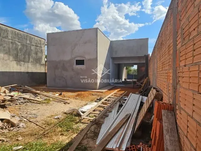 Casa 3 quartos e 1 banheiro, à venda, no bairro Jardim Bougainville em Sinop