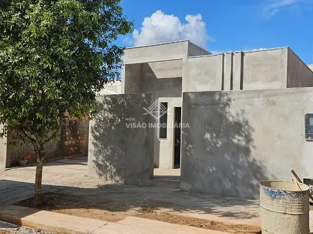 Casa 3 quartos e 1 banheiro, à venda, no bairro Jardim Bougainville em Sinop
