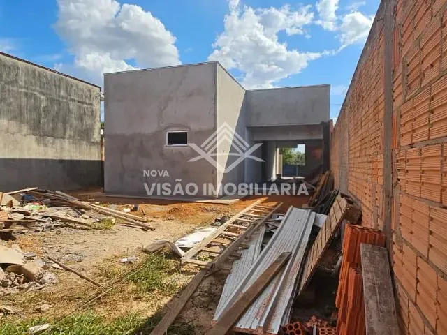 Casa 3 quartos e 1 banheiro, à venda, no bairro Jardim Bougainville em Sinop