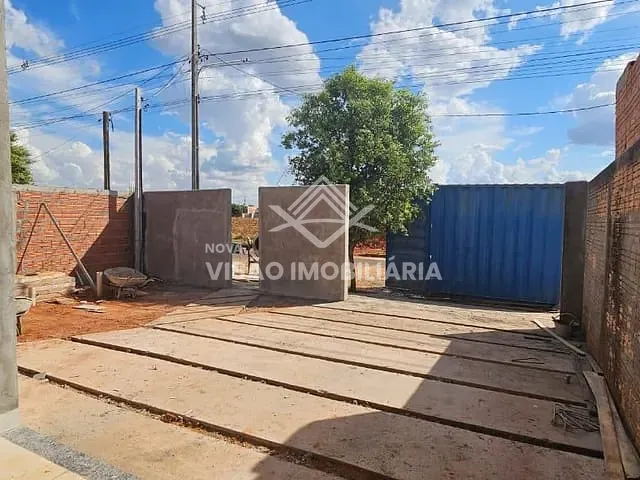 Casa 3 quartos e 1 banheiro, à venda, no bairro Jardim Bougainville em Sinop