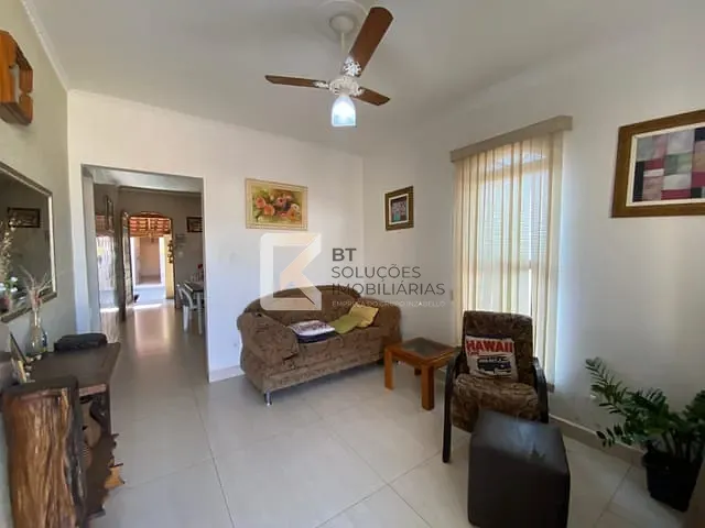 Casa com 253m² 2 quartos e 3 banheiros, à venda, no bairro Jardim Itamaracá em Indaiatuba