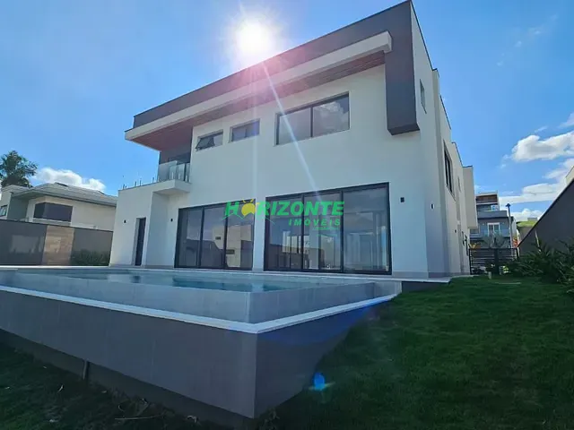 Casa com 720m² 5 quartos e 7 banheiros, à venda, no bairro Condomínio Reserva do Paratehy em São José dos Campos