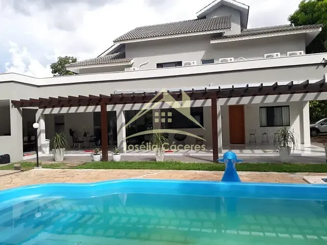 Sobrado com 5000m² 5 quartos e 8 banheiros, à venda, no bairro Jardim Florianópolis em Cuiabá