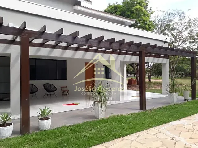 Sobrado com 5000m² 5 quartos e 8 banheiros, à venda, no bairro Jardim Florianópolis em Cuiabá