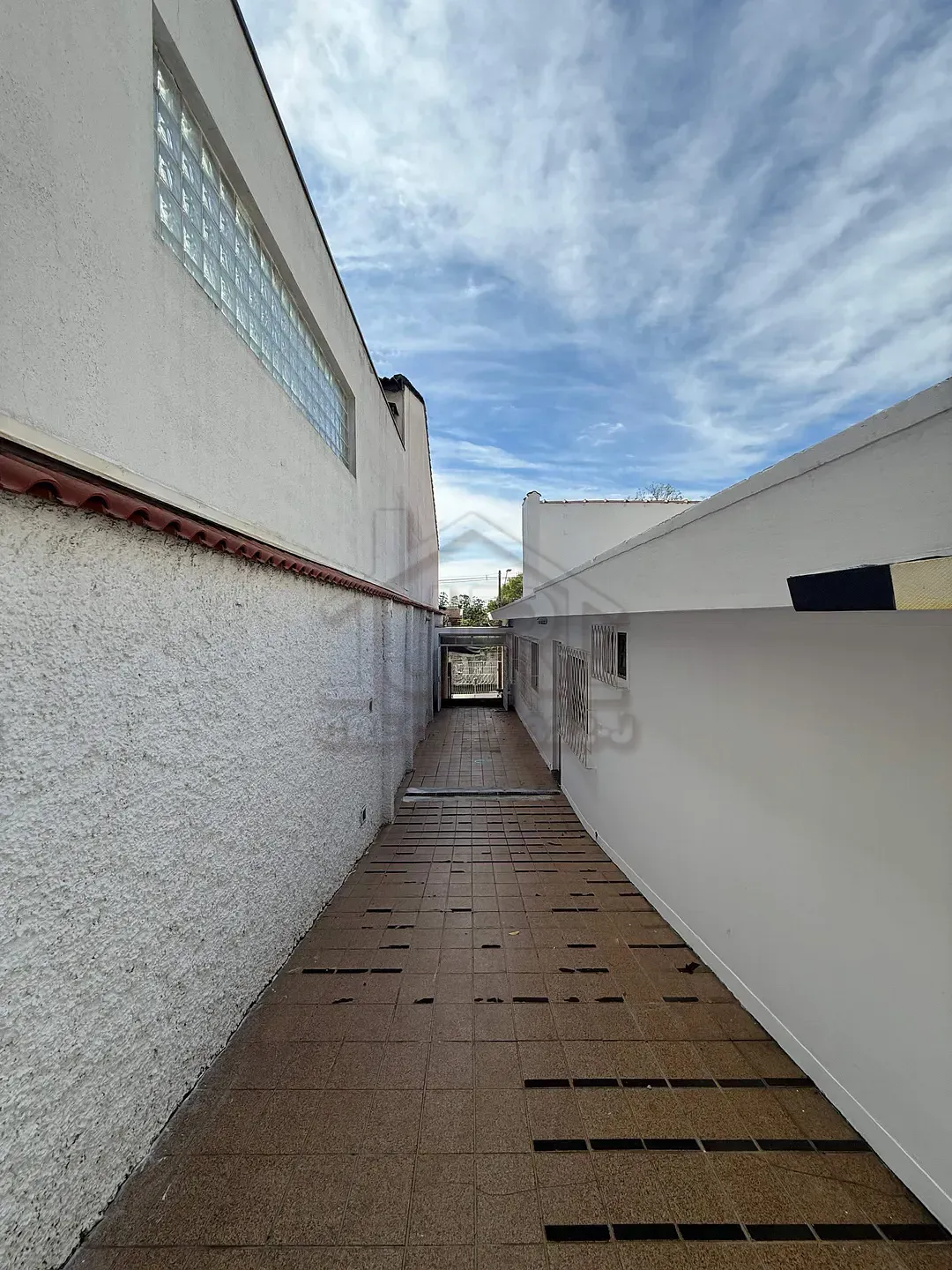 Casa, 1 quarto, 231 m² - Foto 4