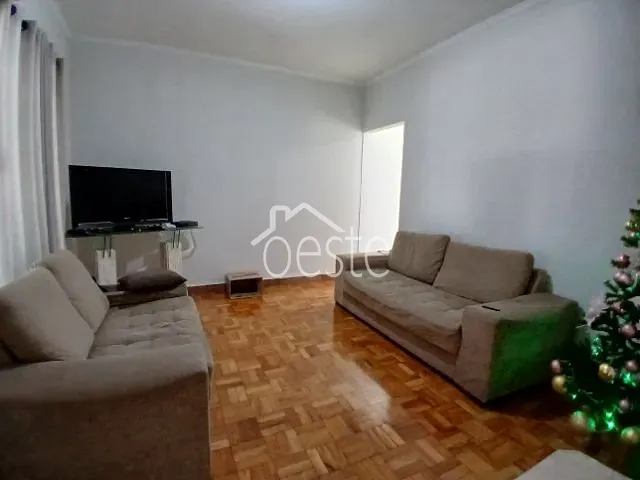 Casa com 144m² 3 quartos e 1 banheiro, à venda, no bairro Centro em Santa Bárbara D'Oeste