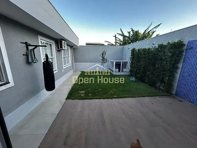 Casa com 303m² 3 quartos e 3 banheiros, à venda, no bairro Roma em Volta Redonda