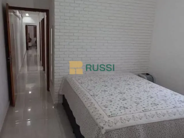 Casa com 150m² 3 quartos e 1 banheiro, à venda, no bairro Parque Industrial em São José dos Campos