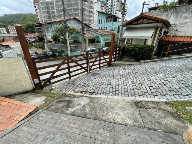 Foto do Casa - Casa para locação, Santa Rosa, Niterói, RJ | SelfSpin