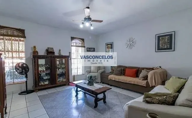 Casa, 3 quartos, 162 m² - Foto 1