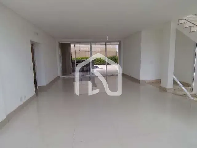 Casa com 470m² 4 quartos e 5 banheiros, à venda, no bairro Alphaville em Santana de Parnaíba