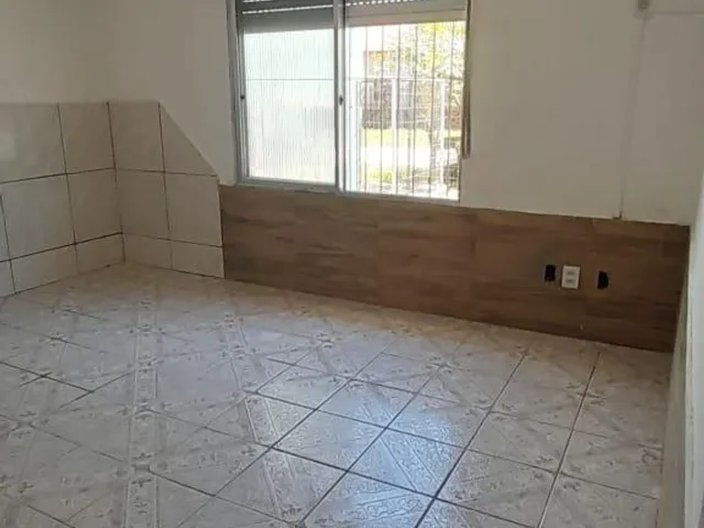 Casa com 360m² 3 quartos e 3 banheiros, à venda, no bairro Laranjal em Pelotas