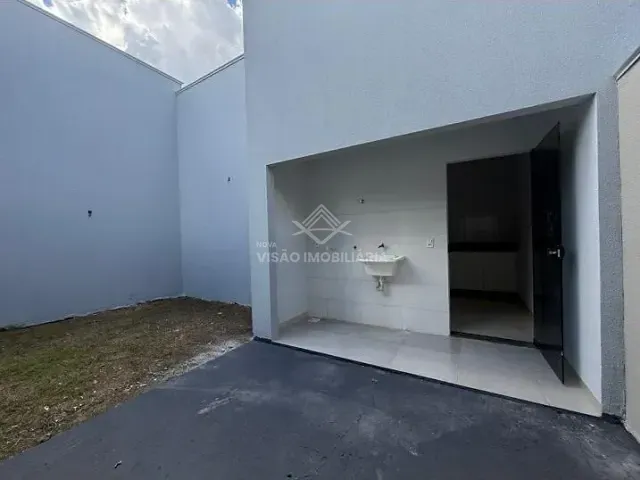 Casa 2 quartos e 1 banheiro, à venda, no bairro Jardim Bougainville em Sinop