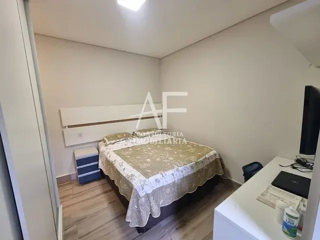 Casa com 350m² 3 quartos e 5 banheiros, à venda, no bairro Condomínio Ouro Ville em Taubaté