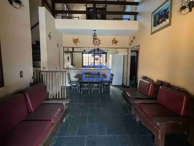 Casa com 360m² 4 quartos e 4 banheiros, à venda, no bairro Pontal de Santa Marina em Caraguatatuba