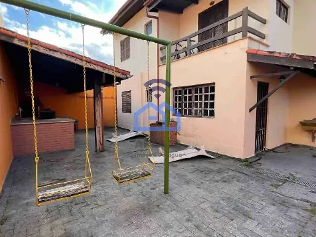 Casa com 360m² 4 quartos e 4 banheiros, à venda, no bairro Pontal de Santa Marina em Caraguatatuba