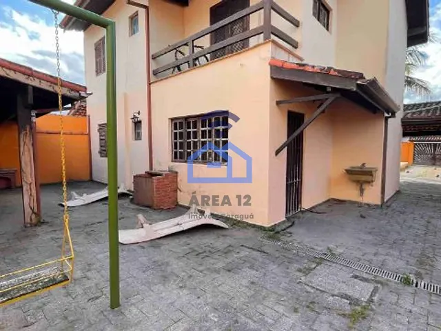 Casa com 360m² 4 quartos e 4 banheiros, à venda, no bairro Pontal de Santa Marina em Caraguatatuba