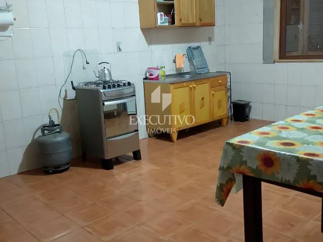 Casa com 1920m² 3 quartos e 2 banheiros, à venda ou para alugar, no bairro Palmas em Arroio do Meio