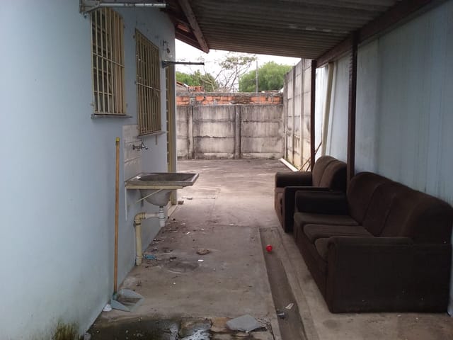 Casa com 200m² 2 quartos e 1 banheiro, à venda, no bairro Conjunto Habitacional Parque Itajaí em Campinas