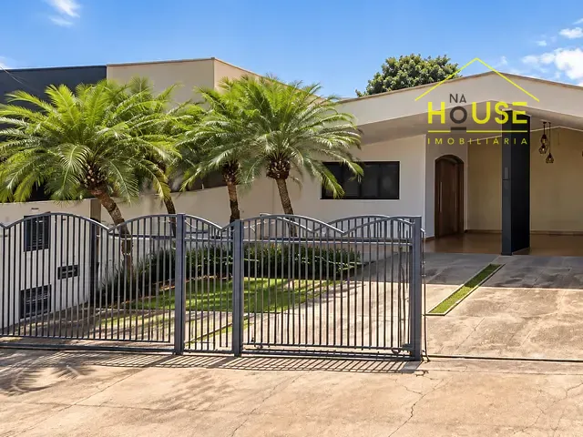 Casa com 539m² 4 quartos e 4 banheiros, para alugar, no bairro Patrimônio Novo em Votuporanga