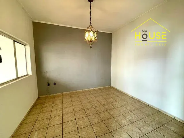 Casa com 539m² 4 quartos e 4 banheiros, para alugar, no bairro Patrimônio Novo em Votuporanga