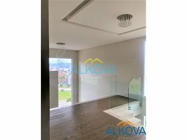 Casa com 493m² 3 quartos e 4 banheiros, à venda, no bairro Condomínio Residencial Alphaville I em São José dos Campos