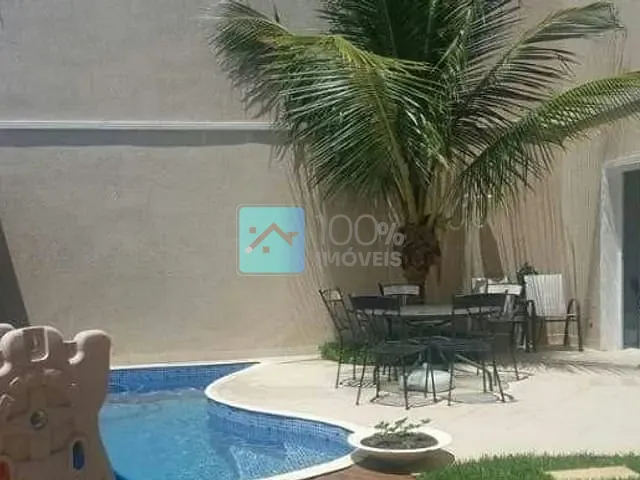 Casa com 250m² 4 quartos e 5 banheiros, à venda, no bairro Loteamento Villa Branca em Jacareí