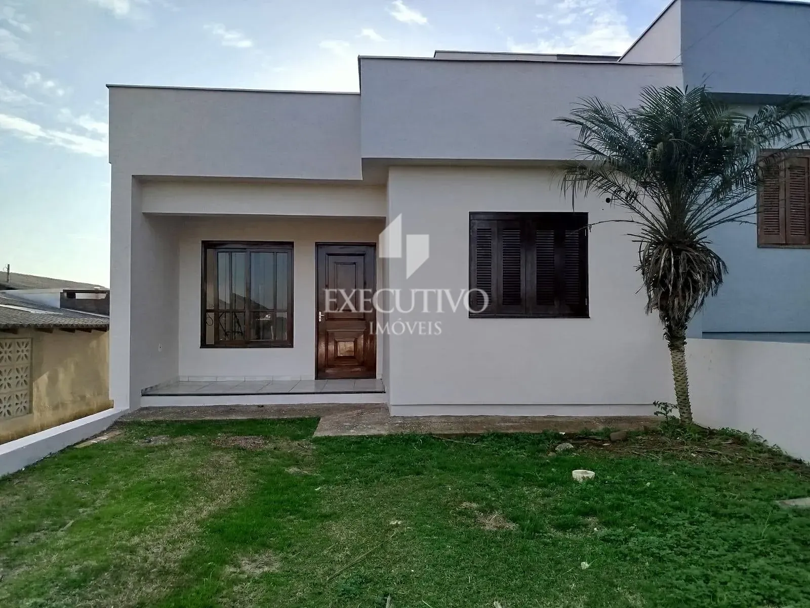Casa, 2 quartos, 66 m² - Foto 1